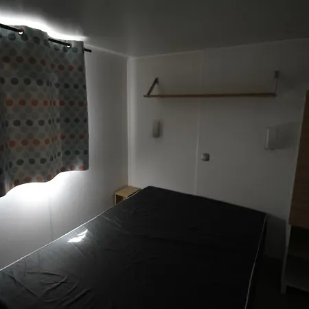 Land's Hause Par La Conciergerie Francaise Emplacement E27 Pataias